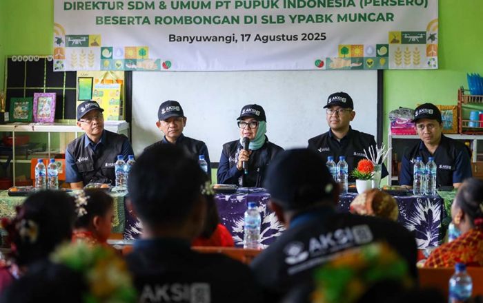 100 Karyawan Pupuk Indonesia Grup Gelar Program AKSI 2025 di Banyuwangi