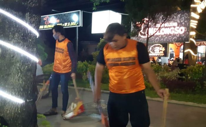 Sepekan Operasi Masker, 791 Pelanggar Disanksi Nyanyi Lagu Kebangsaan hingga Bersihkan Sampah Sepekan Operasi Masker, 791 Pelanggar Disanksi Nyanyi Lagu Kebangsaan hingga Bersihkan Sampah