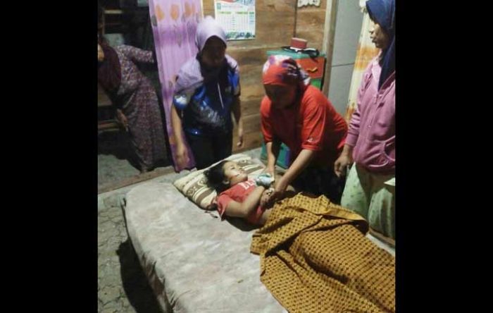 Diduga Idap Gangguan Jiwa, Seorang Gadis di Senori Tewas Usai Terjun dari Pohon Diduga Idap Gangguan Jiwa, Seorang Gadis di Senori Tewas Usai Terjun dari Pohon