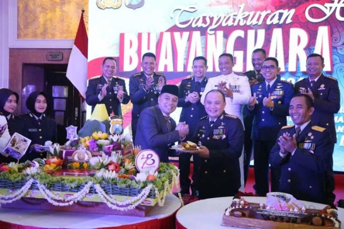 Peringati HUT ke-78 Bhayangkara, Kapolrestabes Surabaya: Momen Perkuat Kamtibmas Peringati HUT ke-78 Bhayangkara, Kapolrestabes Surabaya: Momen Perkuat Kamtibmas