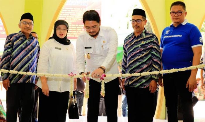 Wakil Wali Kota Raharto Teno Resmikan Musholla Al Amin UPT SMPN 5 Kota Pasuruan