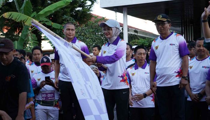 MAPAN Color Run Kediri, Ribuan Peserta Padati Jalan Basuki Rahmat MAPAN Color Run Kediri, Ribuan Peserta Padati Jalan Basuki Rahmat