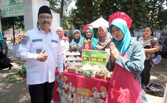 Festival Cipta Menu, Gus Ipul Ajak Masyarakat Sajikan Makanan Enak dan Sehat Bagi Keluarga Festival Cipta Menu, Gus Ipul Ajak Masyarakat Sajikan Makanan Enak dan Sehat Bagi Keluarga