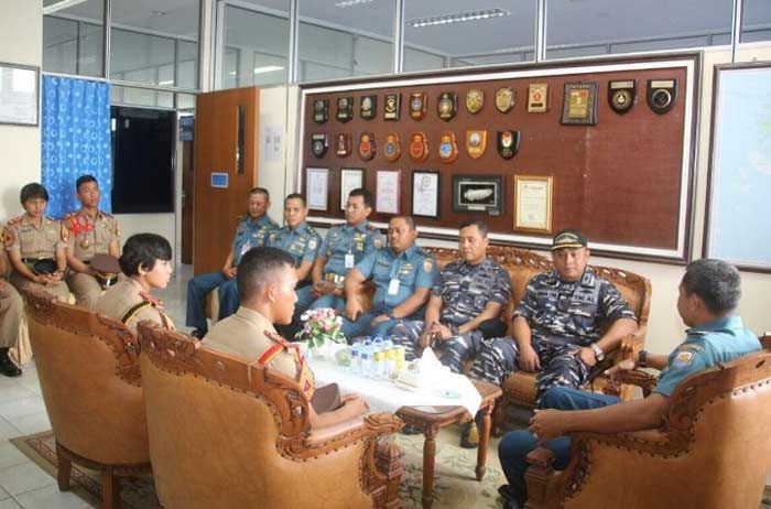 Satgas Port Visit dalam Misi Cruise Exercise Vietnam - Filipina Singgah di Batam Satgas Port Visit dalam Misi Cruise Exercise Vietnam - Filipina Singgah di Batam
