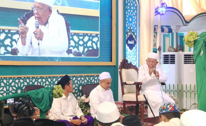 Berlangsung Khidmat, Haul KH Abdul Hamid Dihadiri Ribuan Jamaah dan Tokoh-Tokoh Publik