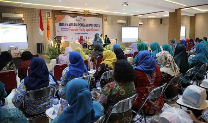 Dorong Penurunan Angka Stunting, DP3AP2KB Kota Kediri Gelar Internalisasi Pengasuhan Balita Dorong Penurunan Angka Stunting, DP3AP2KB Kota Kediri Gelar Internalisasi Pengasuhan Balita