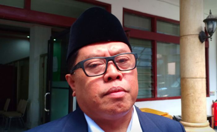 Pemkot Blitar Alihkan Semua Anggaran Peringatan Hari Jadi untuk Tangani Corona Pemkot Blitar Alihkan Semua Anggaran Peringatan Hari Jadi untuk Tangani Corona