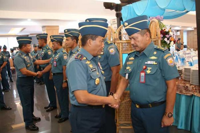 Pangarmatim Pimpin Sertijab Tiga Kasatker Koarmatim Pangarmatim Pimpin Sertijab Tiga Kasatker Koarmatim