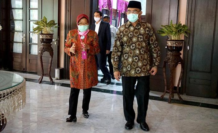 Diberi Pemaparan Risma Cara Tangani Covid-19, Menko PMK Minta Kepala Daerah Belajar ke Surabaya Diberi Pemaparan Risma Cara Tangani Covid-19, Menko PMK Minta Kepala Daerah Belajar ke Surabaya