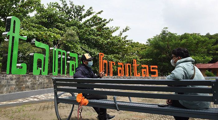 Jelang Tahun Baru di Kota Kediri, Mal Dibuka tapi Taman Ditutup Jelang Tahun Baru di Kota Kediri, Mal Dibuka tapi Taman Ditutup