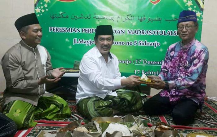 Sediakan Koleksi Buku Linguistik Arab, Perpustakaan Madrasatulalsun di Sidoarjo Dibuka untuk Umum