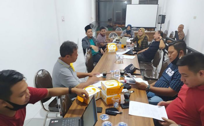 Bawaslu Jember Resmi Hentikan Kasus Pencatutan Nama Penyelenggara dalam Dukungan Perseorangan Bawaslu Jember Resmi Hentikan Kasus Pencatutan Nama Penyelenggara dalam Dukungan Perseorangan