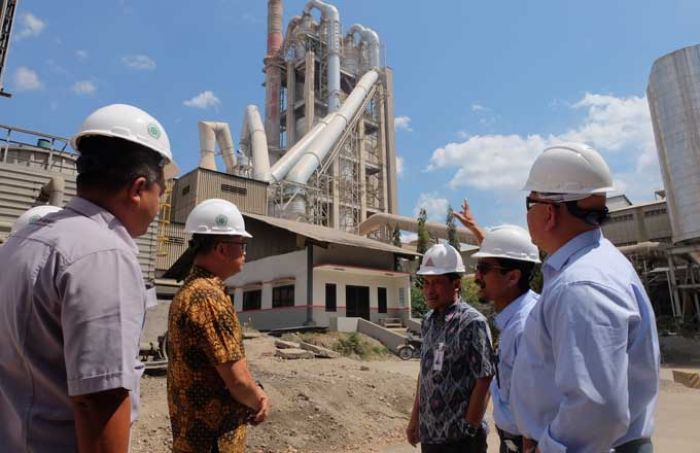 Semen Indonesia Sosialisasikan Proyek Pembangkit Listrik Bertenaga Gas Buang di Pabrik Tuban