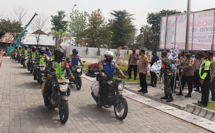 Polres dan Kodim 0817 Gresik Distribusikan 52 Ton Beras untuk Masyarakat Terdampak PPKM Darurat