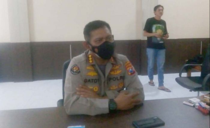 Dua Kapolres di Surabaya Dimutasi Bersamaan Dua Kapolres di Surabaya Dimutasi Bersamaan