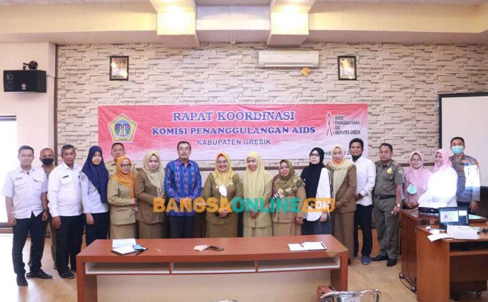 12.836 Warga Gresik Berisiko Terkena HIV/AIDS 12.836 Warga Gresik Berisiko Terkena HIV/AIDS