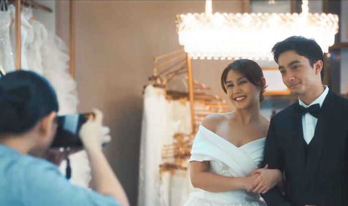 Rilis Teaser Trailer Tak Ingin Usai di Sini: Kisah Cinta K dan Cream yang Tak Sampai Rilis Teaser Trailer Tak Ingin Usai di Sini: Kisah Cinta K dan Cream yang Tak Sampai