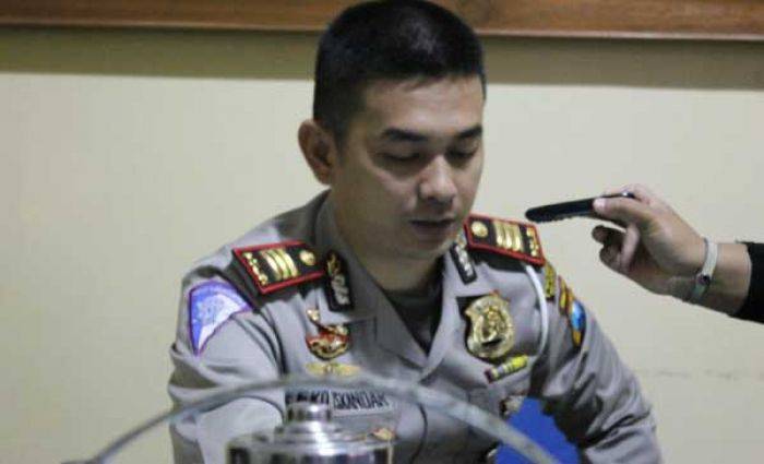 Operasi Zebra Semeru 2015 di Blitar Tindak 970 Pelanggar Operasi Zebra Semeru 2015 di Blitar Tindak 970 Pelanggar
