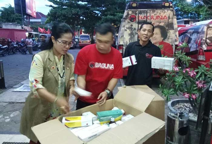 PDIP Jatim Kirim Relawan Bantu Pengungsi Gunung Agung PDIP Jatim Kirim Relawan Bantu Pengungsi Gunung Agung