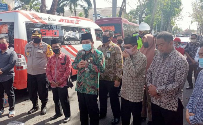 Balik ke Pondok, 224 Santri Pesantren Al-Amien Dikawal Polisi Balik ke Pondok, 224 Santri Pesantren Al-Amien Dikawal Polisi