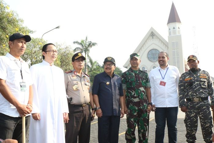 Gubernur Jatim: Masyarakat Yakin Keamanan Sudah Terkendali