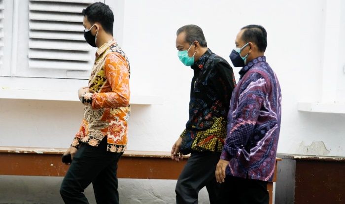 Buntut Kasus OTT Bupati Tantri, Sekda dan 2 Kepala OPD Kembali Diperiksa KPK, dari Pagi hingga Malam