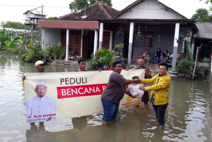 Peduli Korban Banjir, Wongso Negoro Salurkan Bantuan Peduli Korban Banjir, Wongso Negoro Salurkan Bantuan
