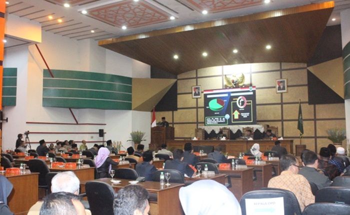 Sidang Paripurna, Plt Bupati Pasuruan Bacakan Sendiri LKPJ Hingga Usai