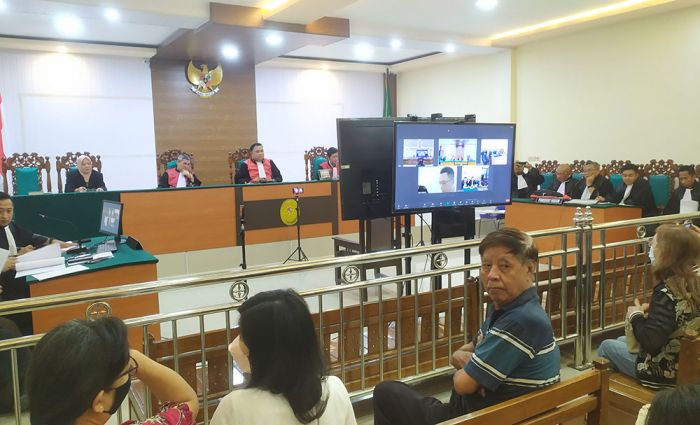 Sidang Pidana Dugaan Pencurian Uang oleh Kakak Ipar di Jombang, Dua Saksi Diperiksa Sidang Pidana Dugaan Pencurian Uang oleh Kakak Ipar di Jombang, Dua Saksi Diperiksa
