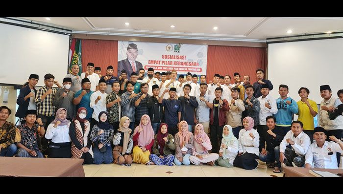 H Syafiuddin Sosialisasikan 4 Pilar Kebangsaan bagi Generasi Milenial Madura H Syafiuddin Sosialisasikan 4 Pilar Kebangsaan bagi Generasi Milenial Madura
