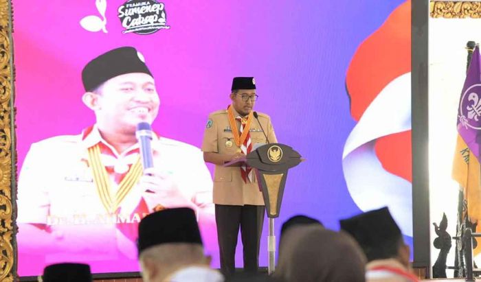 Bupati Sumenep Minta Gerakan Pramuka Jadi Benteng Generasi Muda dari Judi Online Bupati Sumenep Minta Gerakan Pramuka Jadi Benteng Generasi Muda dari Judi Online
