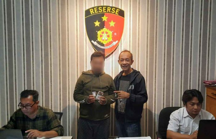 Simpan Sabu-Sabu di Balik Pelat Nomor, Pria dari Bangkalan Ditangkap Polisi di Surabaya Simpan Sabu-Sabu di Balik Pelat Nomor, Pria dari Bangkalan Ditangkap Polisi di Surabaya