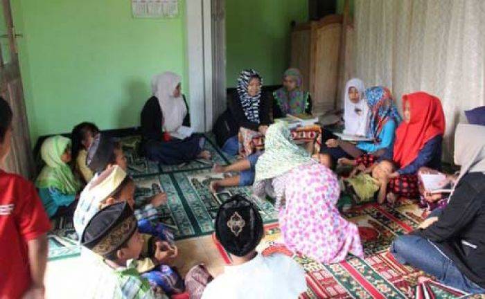 Mudik Belakangan, Sejumlah Santri Tambakberas Pilih Berdakwah di Pelosok Desa Jombang Mudik Belakangan, Sejumlah Santri Tambakberas Pilih Berdakwah di Pelosok Desa Jombang