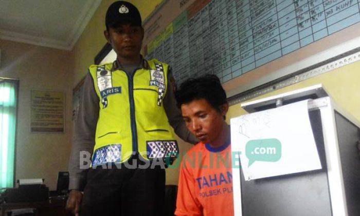 Curi Kotak Amal, Warga Tarokan Kediri Babak Belur Dimassa Curi Kotak Amal, Warga Tarokan Kediri Babak Belur Dimassa