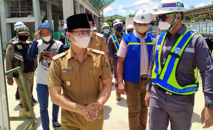 Bupati Arifin Sidak Progres Pembangunan RS Darurat Covid-19 di RSUD dr. Soedomo Bupati Arifin Sidak Progres Pembangunan RS Darurat Covid-19 di RSUD dr. Soedomo