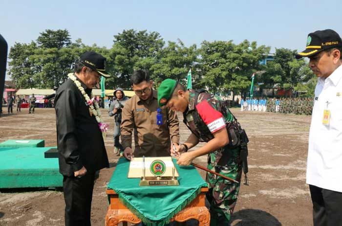 Pemkab Sidoarjo Kucurkan Anggaran Rp 2,7 Miliar untuk 6 Program TMMD 2018 Pemkab Sidoarjo Kucurkan Anggaran Rp 2,7 Miliar untuk 6 Program TMMD 2018