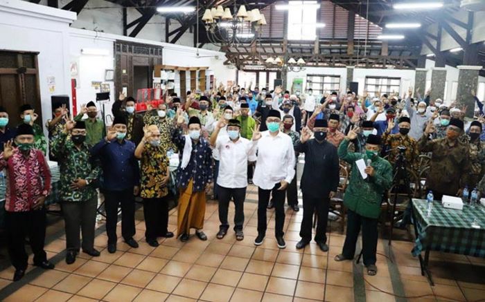 Kelana-Astutik Terima Dukungan dari Tim Bintang Sembilan, Tim Pemenangan: Ini Gong Dukungan Kelana-Astutik Terima Dukungan dari Tim Bintang Sembilan, Tim Pemenangan: Ini Gong Dukungan