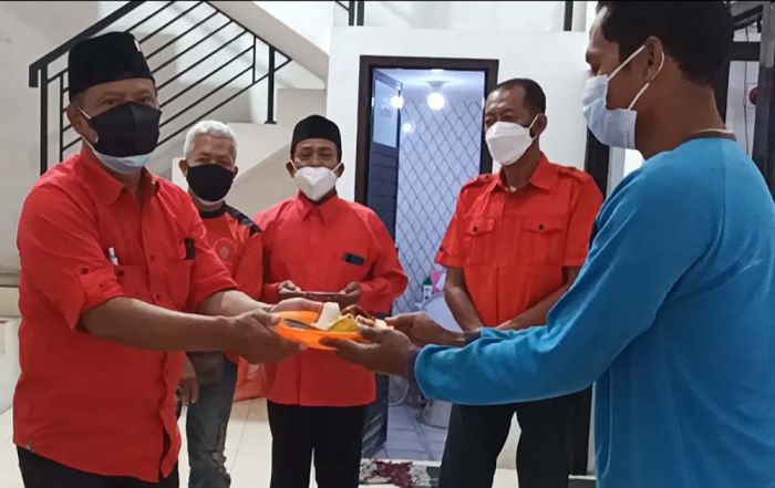 PDIP Kabupaten Kediri Rehab Total Kantor, Biaya Berasal Dari Hasil Gotong Royong