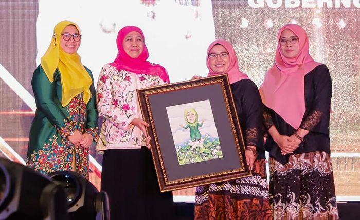 Gubernur Khofifah Ajak Fatayat NU Jatim Perkuat Dakwah Digital Wujudkan Hidup Rukun dan Damai Gubernur Khofifah Ajak Fatayat NU Jatim Perkuat Dakwah Digital Wujudkan Hidup Rukun dan Damai