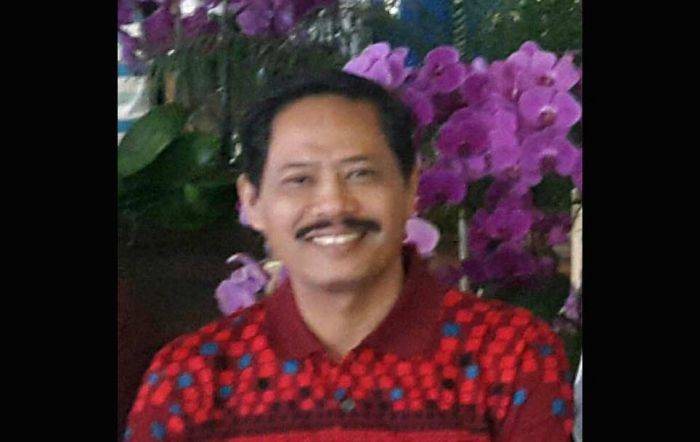 Bupati Gresik akan Beri Reward Berupa Pekerjaan kepada 2 THL Pelapor Pungli Bupati Gresik akan Beri Reward Berupa Pekerjaan kepada 2 THL Pelapor Pungli