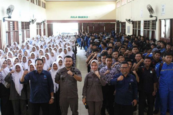 Kenalkan Hukum Sejak Dini, Kejari Tuban Gelar JMS di Dua Sekolah Kenalkan Hukum Sejak Dini, Kejari Tuban Gelar JMS di Dua Sekolah
