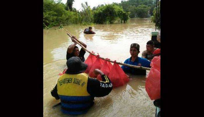 Korban Banjir Sampang Diduga Kena Leptospirosis Korban Banjir Sampang Diduga Kena Leptospirosis