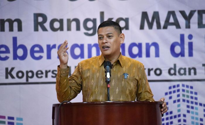Peringati Mayday 2023, Wali Kota Kediri Buka Sarasehan Forkopimda, Pengusaha, dan Pekerja Peringati Mayday 2023, Wali Kota Kediri Buka Sarasehan Forkopimda, Pengusaha, dan Pekerja