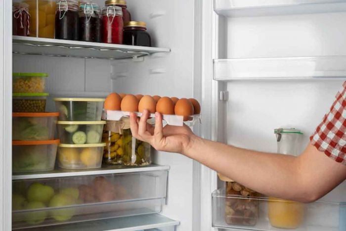 5 Cara Mencegah Kulkas Agar Tidak Bau 5 Cara Mencegah Kulkas Agar Tidak Bau