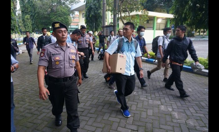 KPK Lakukan Penggeledahan di Pemkab Jombang Secara Maraton