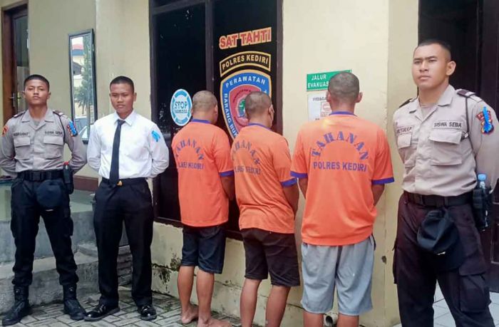 Polres Kediri Tangkap Tiga Terduga Kasus Judol Polres Kediri Tangkap Tiga Terduga Kasus Judol