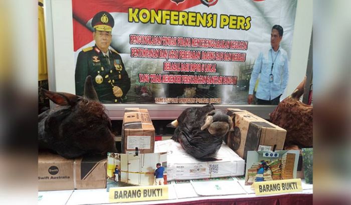 Polda Jatim Gagalkan Distribusi Daging Impor Ilegal dan Tak Sesuai Dengan Sanitasi Pangan Polda Jatim Gagalkan Distribusi Daging Impor Ilegal dan Tak Sesuai Dengan Sanitasi Pangan