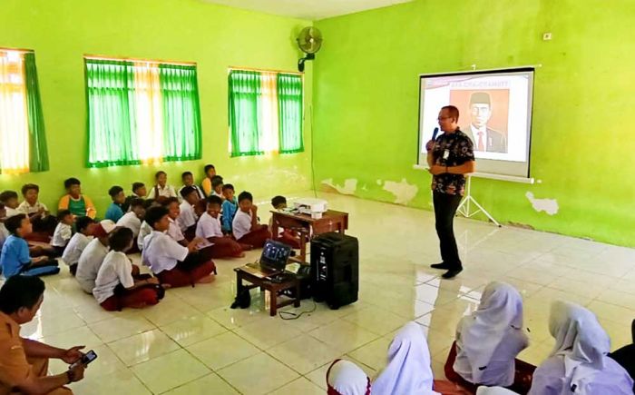 Upaya Ciptakan Generasi Emas Indonesia, BNNK Sumenep Edukasi Anak-Anak dari Bahaya Narkoba Upaya Ciptakan Generasi Emas Indonesia, BNNK Sumenep Edukasi Anak-Anak dari Bahaya Narkoba
