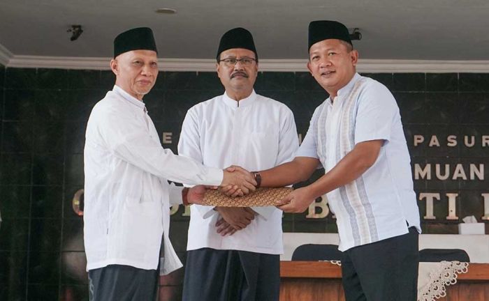 Pemkot Pasuruan Salurkan Zakat Mal Melalui Baznas Pemkot Pasuruan Salurkan Zakat Mal Melalui Baznas