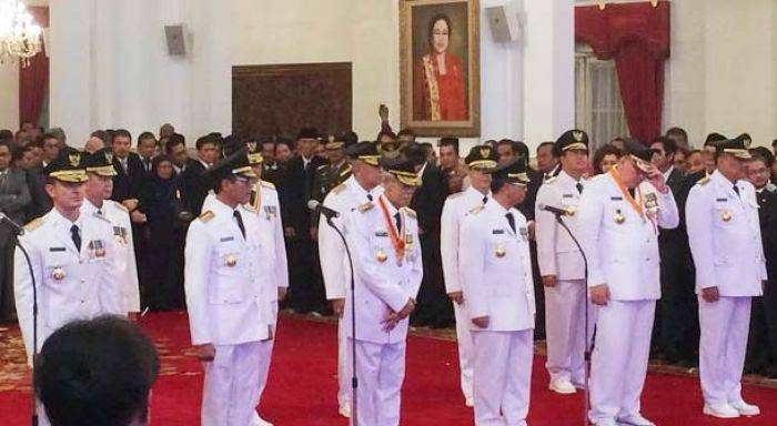 Gubernur Kepulauan Riau Dilantik saat Berumur 73 tahun,  Ngaku masih Kuat Blusukan